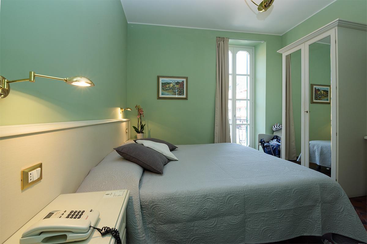 Hotel Splendid Mare Laigueglia Exterior foto