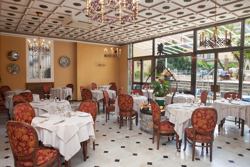 Hotel Splendid Mare Laigueglia Exterior foto
