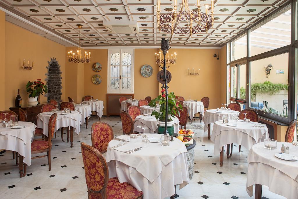 Hotel Splendid Mare Laigueglia Exterior foto
